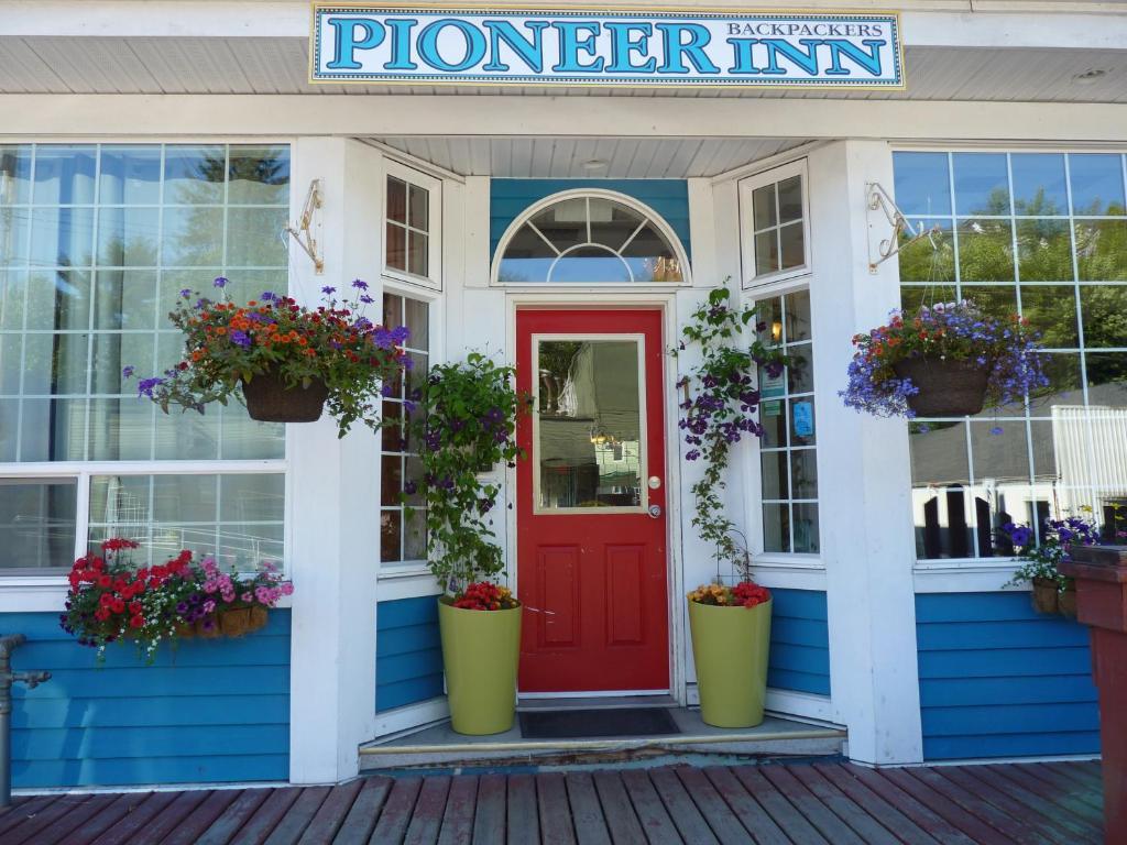 Pioneer Inns برينس روبيرت المظهر الخارجي الصورة